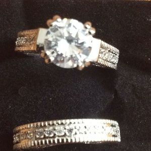 Beautiful wedding set